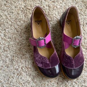 Brand new John Fluevog Women's Purple and Pink Velvet Flats